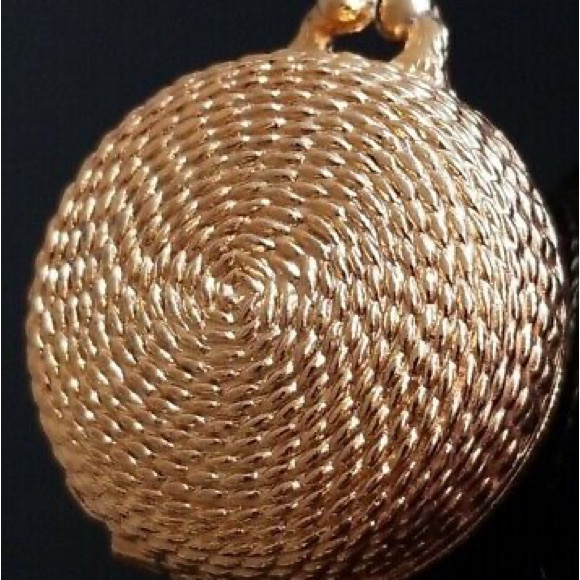 Estee Lauder Youth Dew Solid Perfume Compact with the original perfume intact - Picture 4 of 16